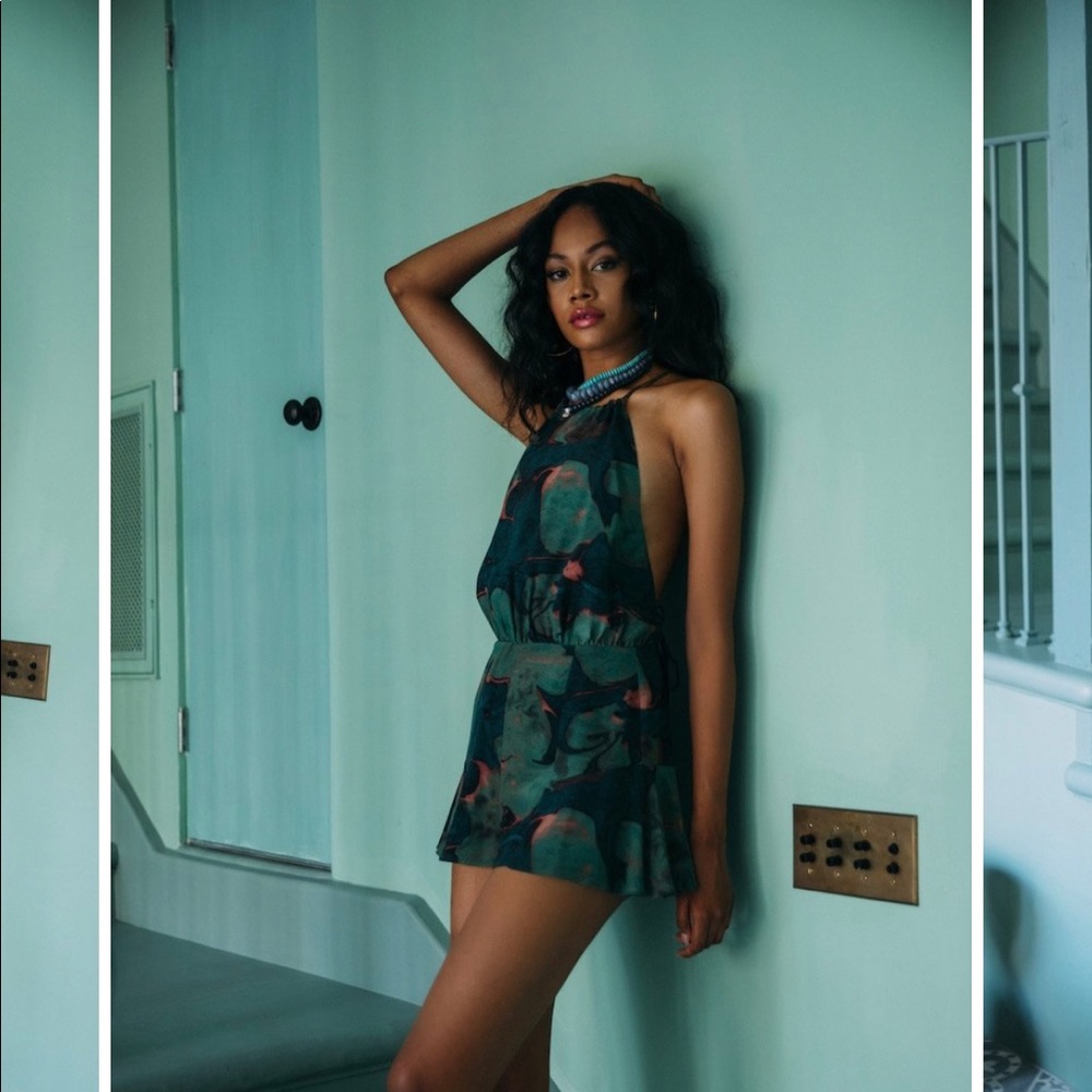 Stone cold fox Romeo romper size 3